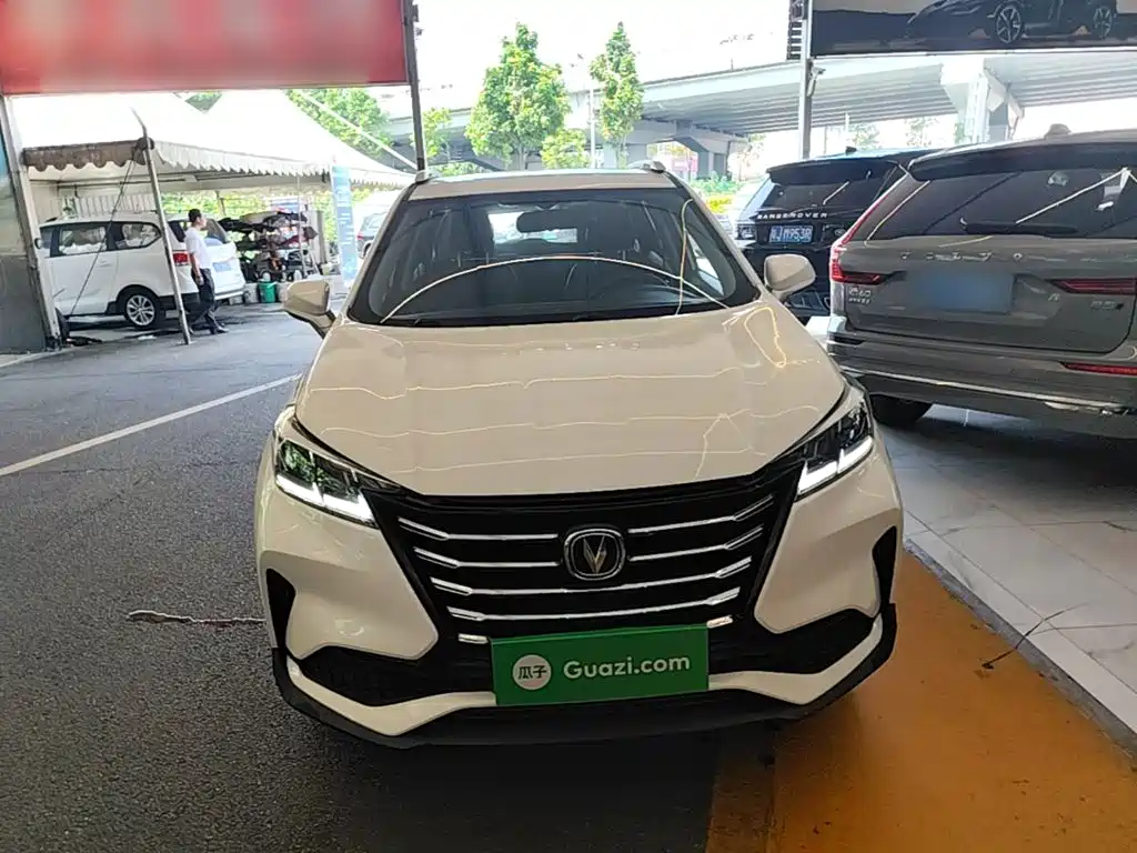 Changan CS15 — фото 3