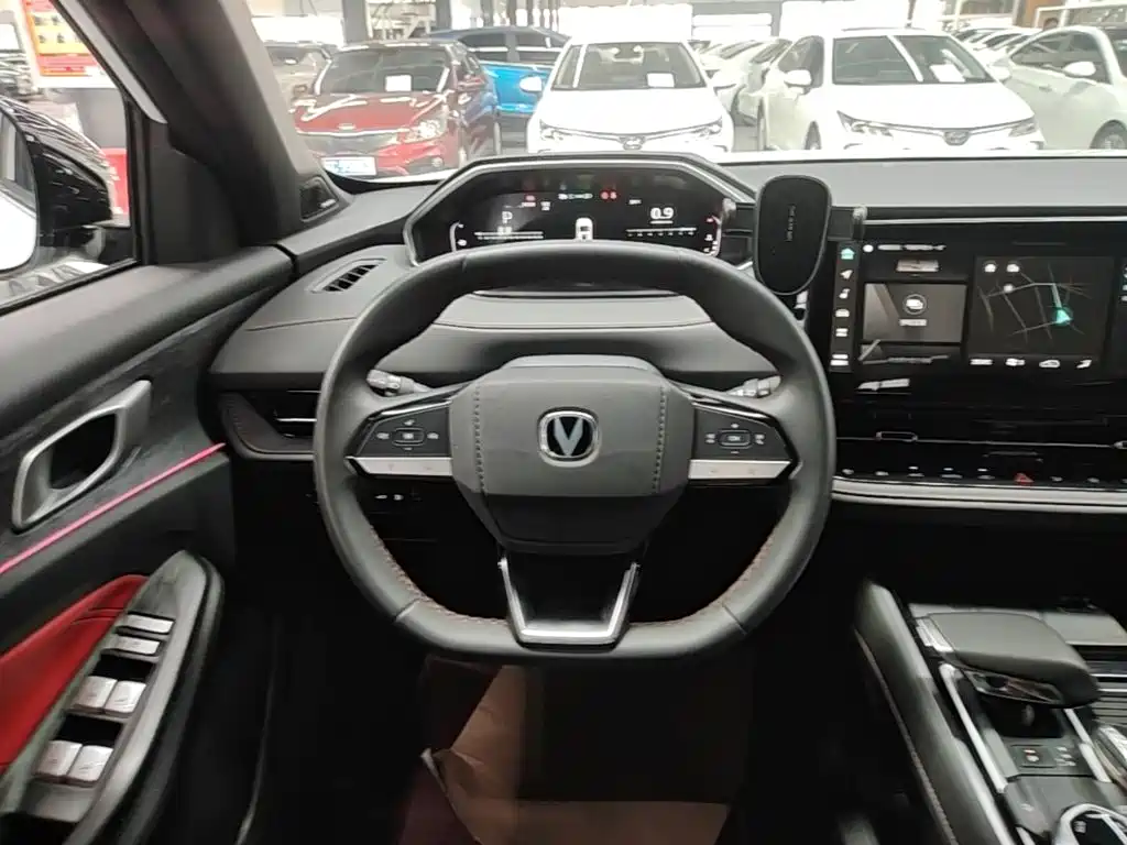 Changan CS55PLUS — фото 11