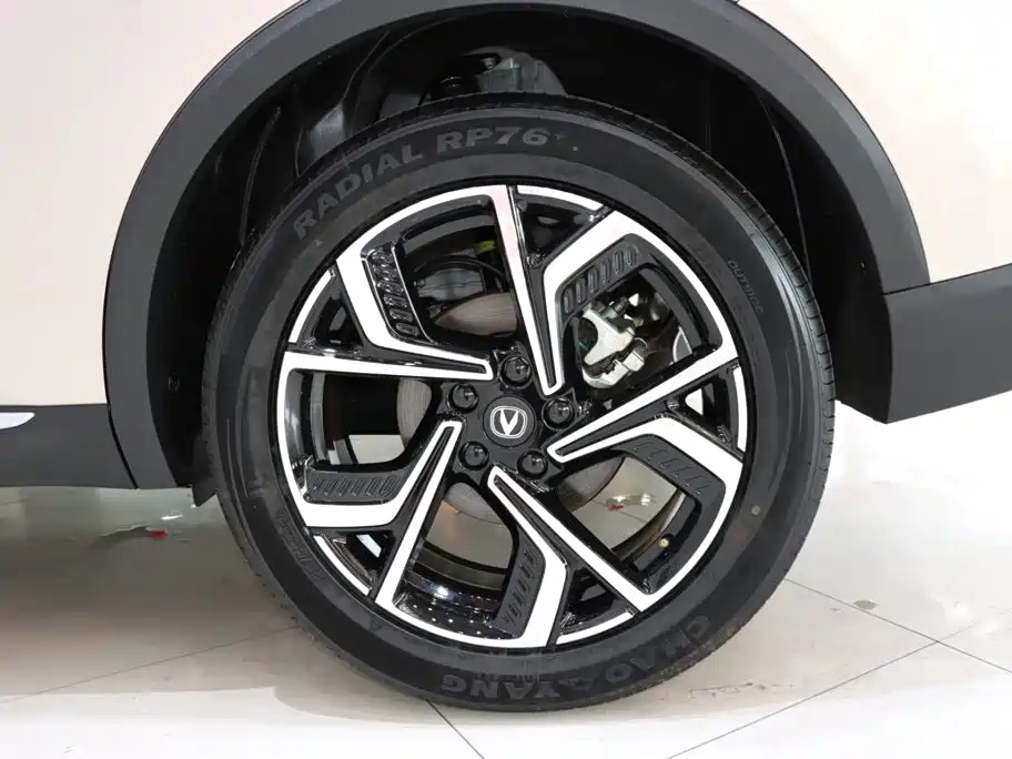 Changan CS55PLUS — фото 19