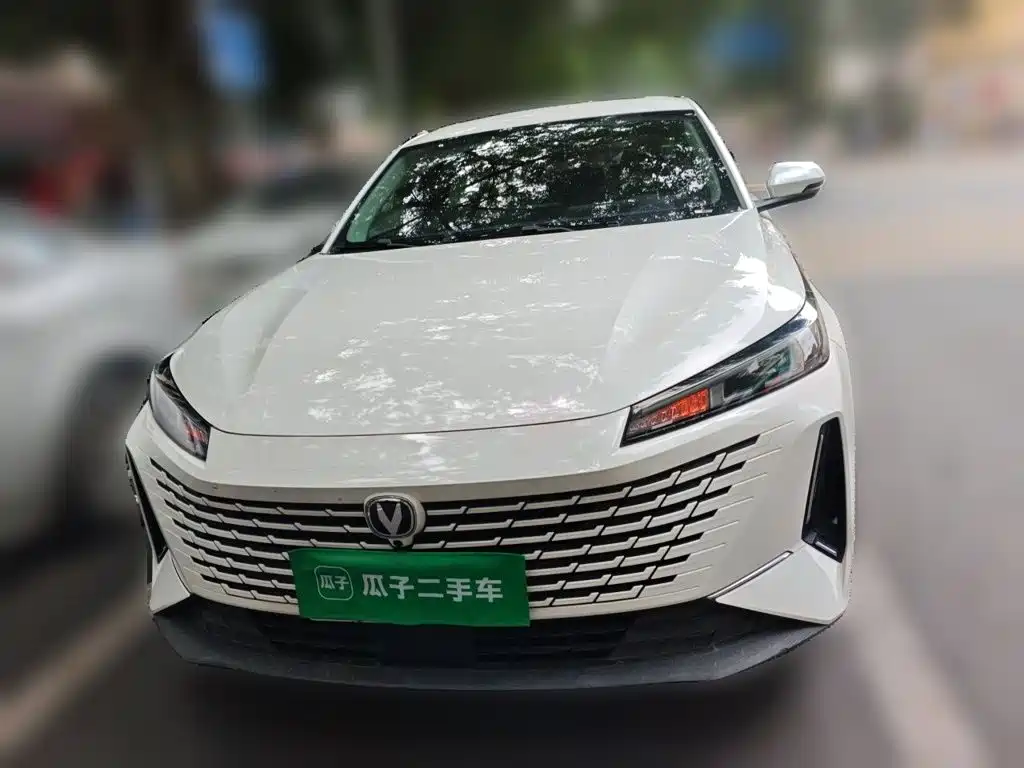 Changan Yida — фото 24