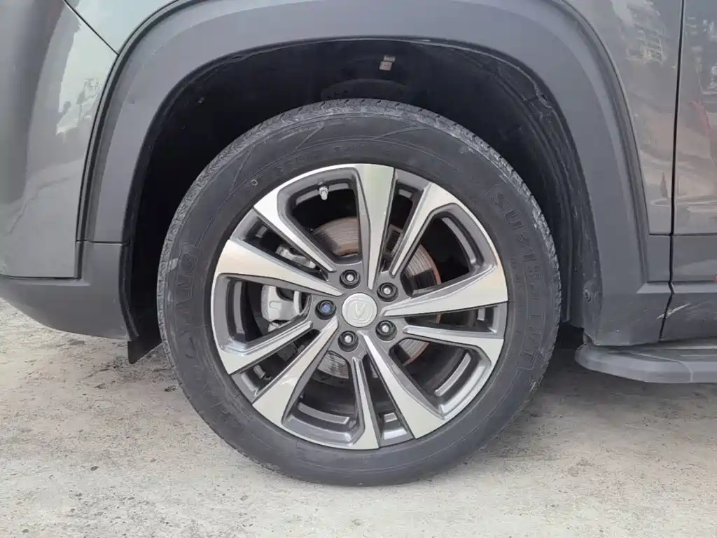 Changan CS35PLUS — фото 23