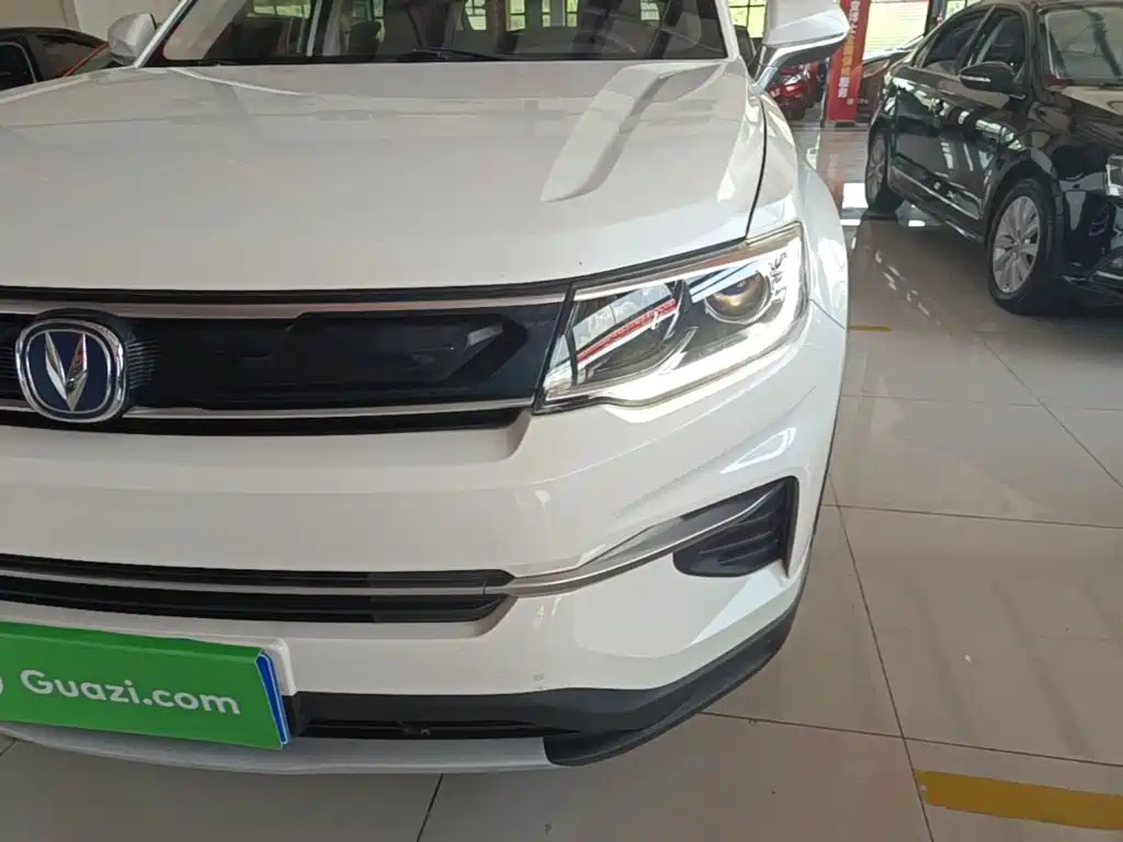 Changan CS35PLUS — фото 24
