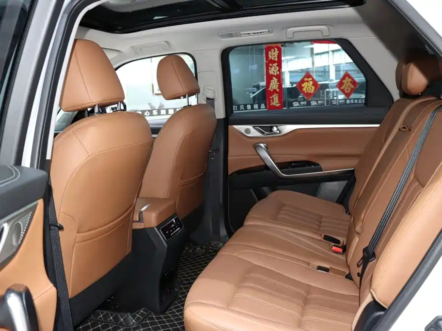 Changan CS95 — фото 11