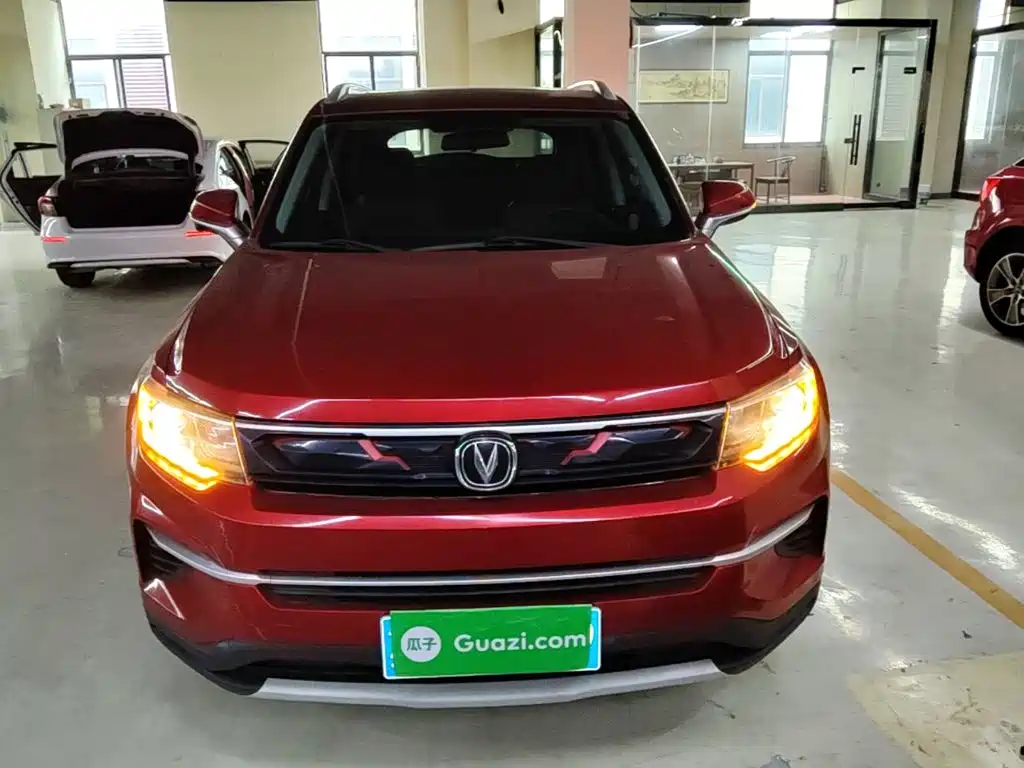 Changan CS35PLUS — фото 3