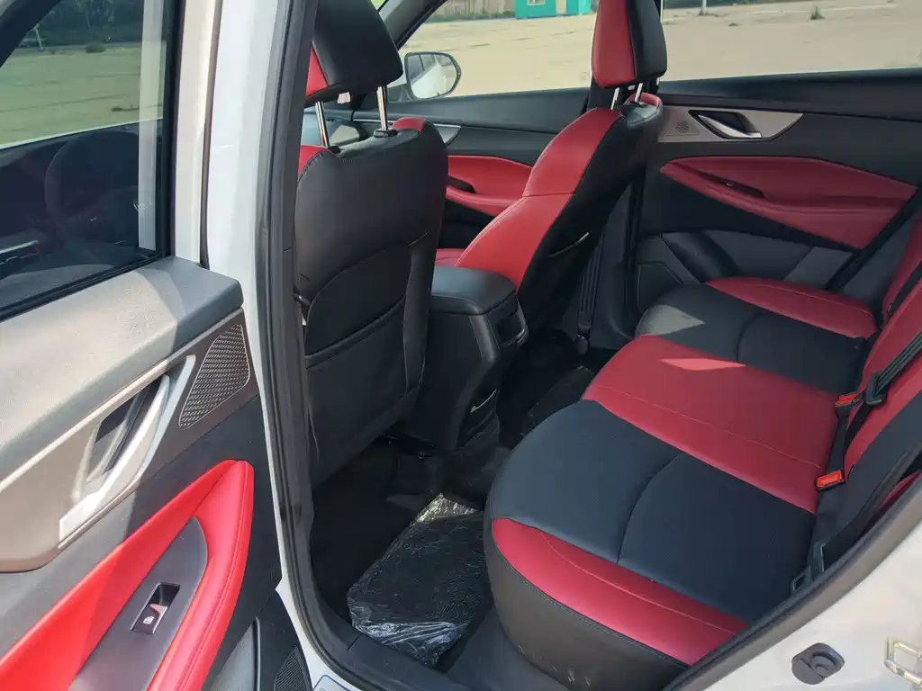 Changan CS35PLUS — фото 21