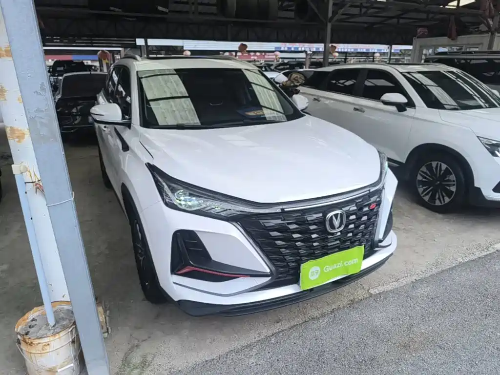 Changan CS75 PLUS — фото 4