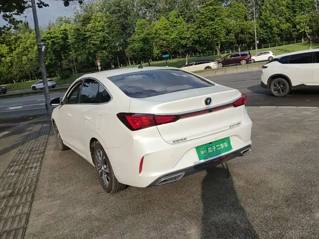 Changan Eado — фото 5