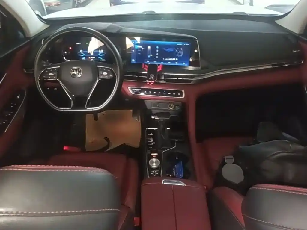 Changan CS75 PLUS — фото 10