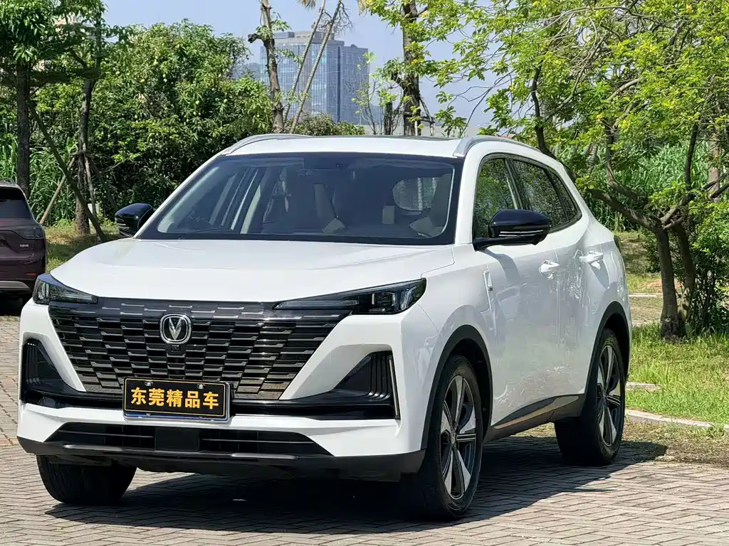 Changan CS55PLUS — фото 3