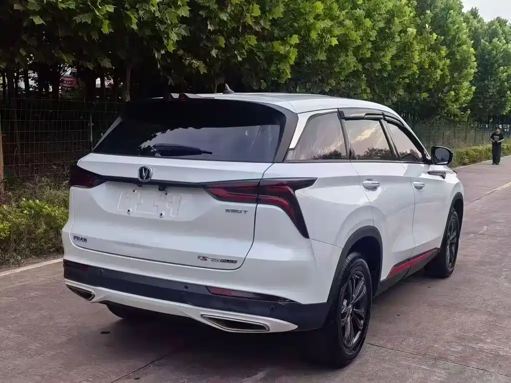 Changan CS75 PLUS — фото 7