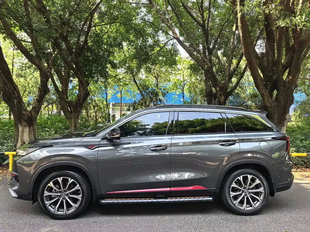 Changan CS75 PLUS — фото 3
