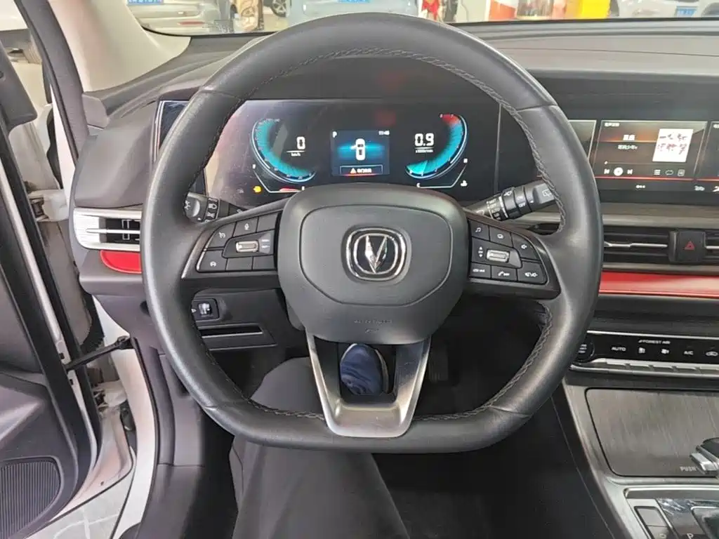 Changan CS55PLUS — фото 11