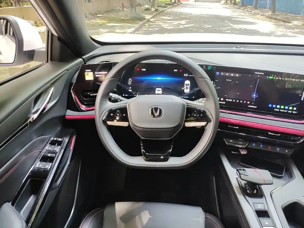 Changan X5 PLUS — фото 11