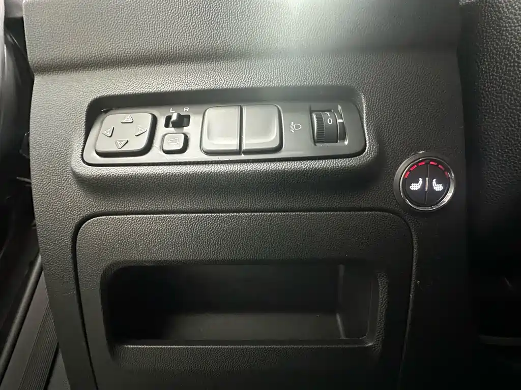 Changan CS35PLUS — фото 21