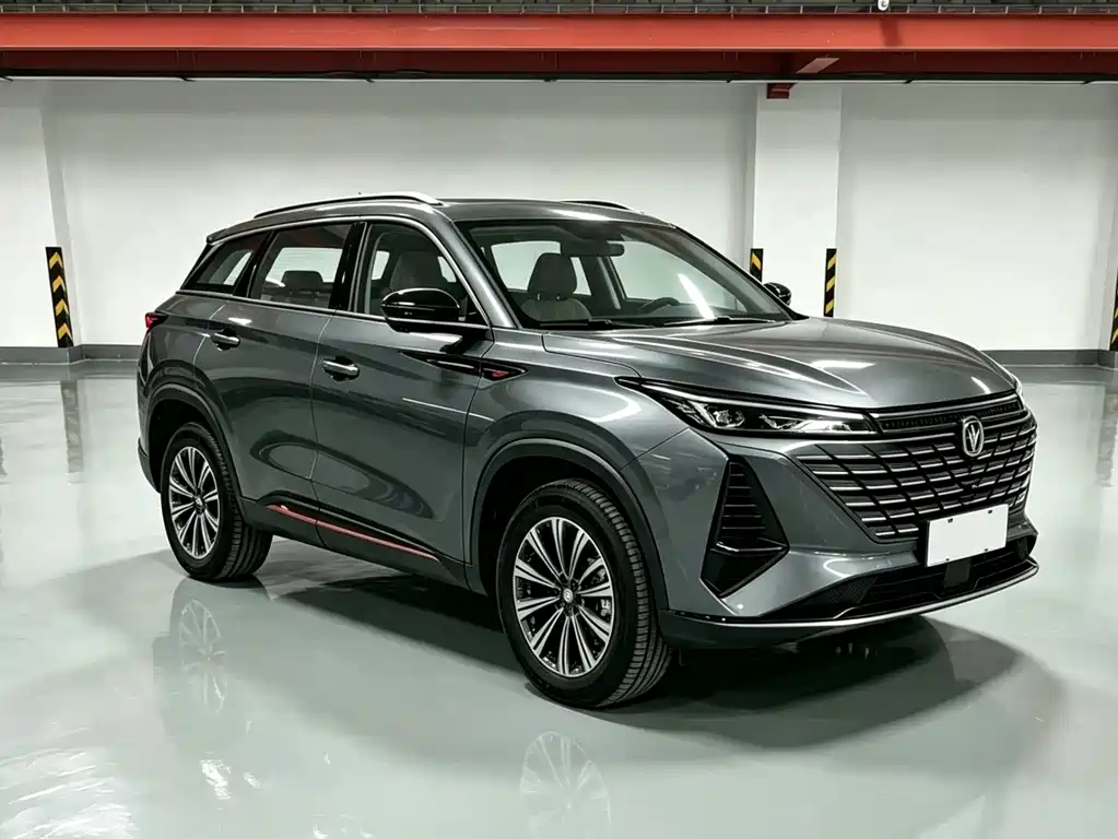 Changan CS75 PLUS — фото 3