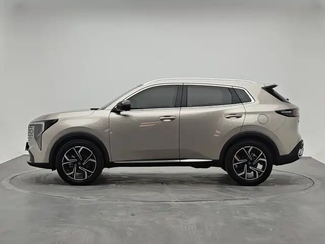 Changan CS55PLUS — фото 4