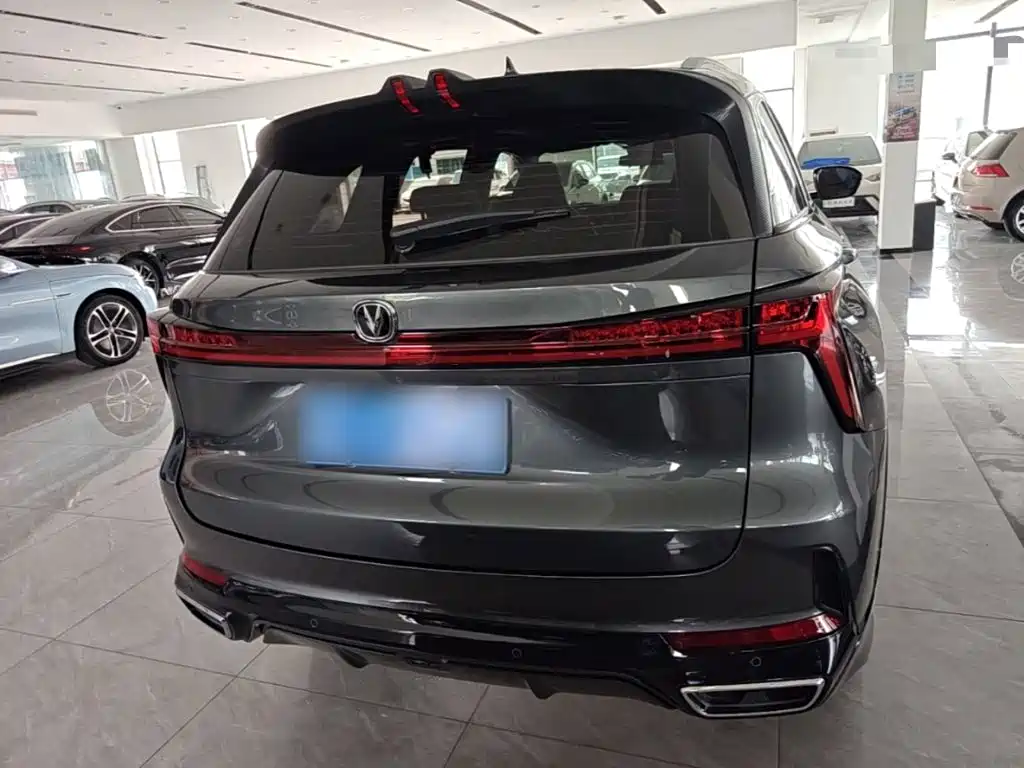 Changan CS75 PLUS — фото 6