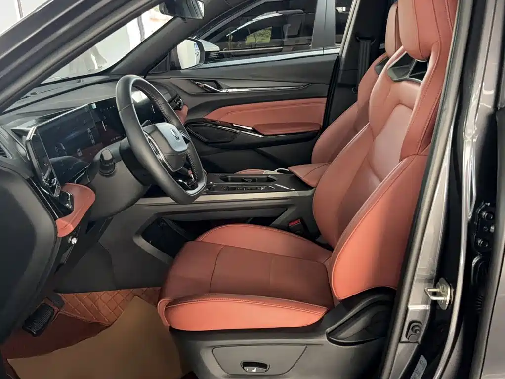 Changan X5 PLUS — фото 11