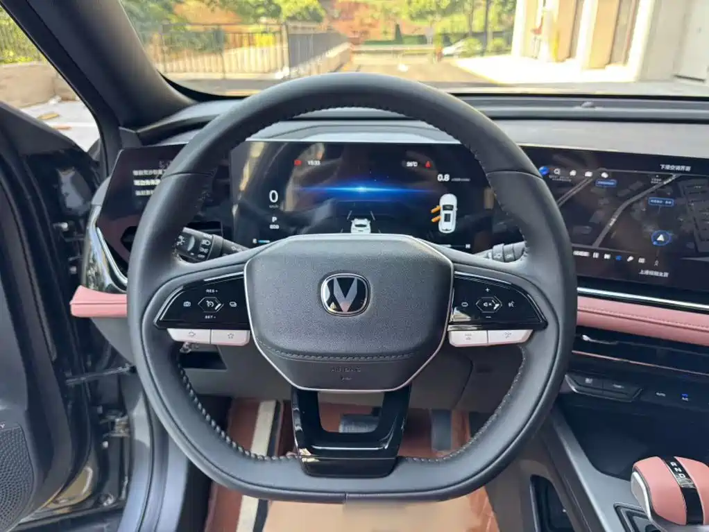 Changan X5 PLUS — фото 17