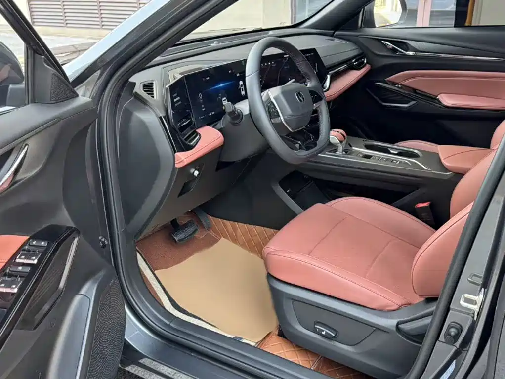 Changan X5 PLUS — фото 19
