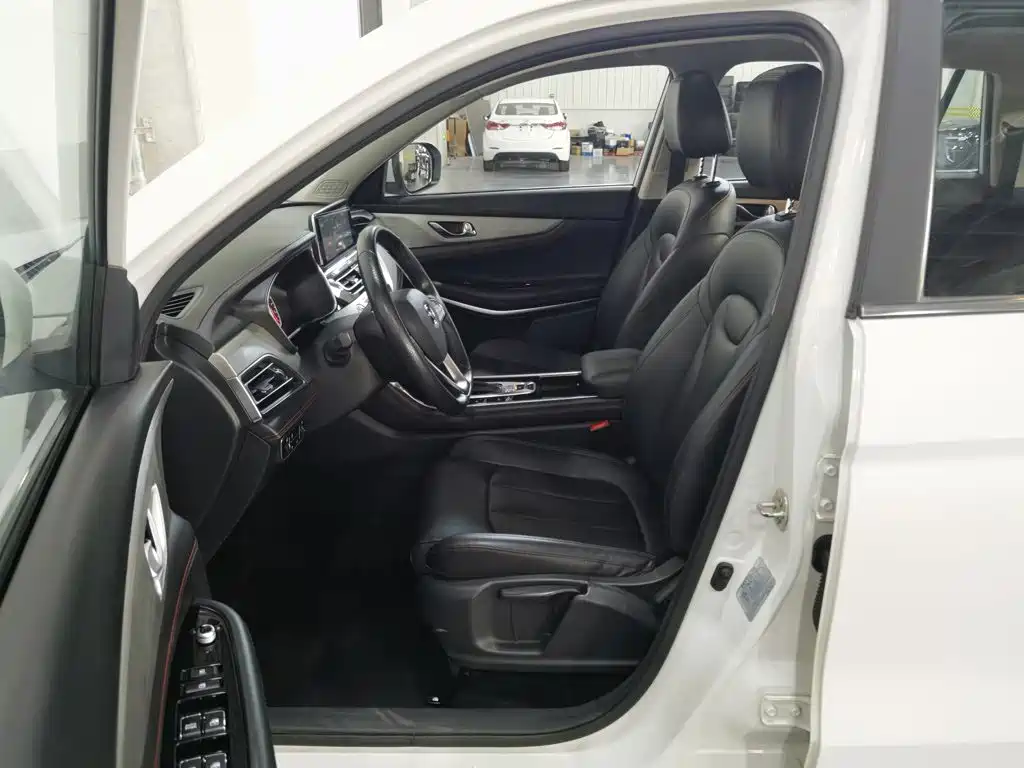 Changan CS75 — фото 10