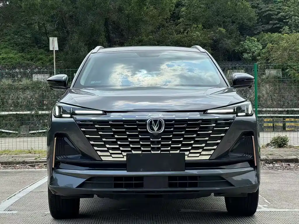 Changan CS55PLUS — фото 3