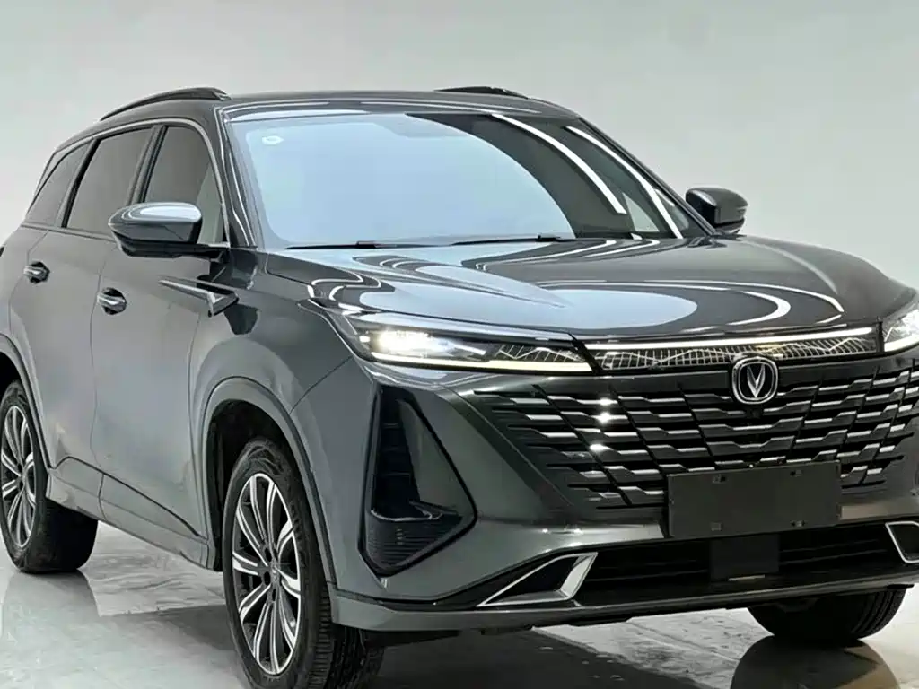 Changan CS75 PLUS — фото 3