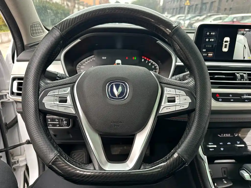Changan CS75 — фото 14