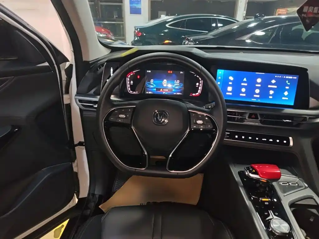 Changan CS75 PLUS — фото 11
