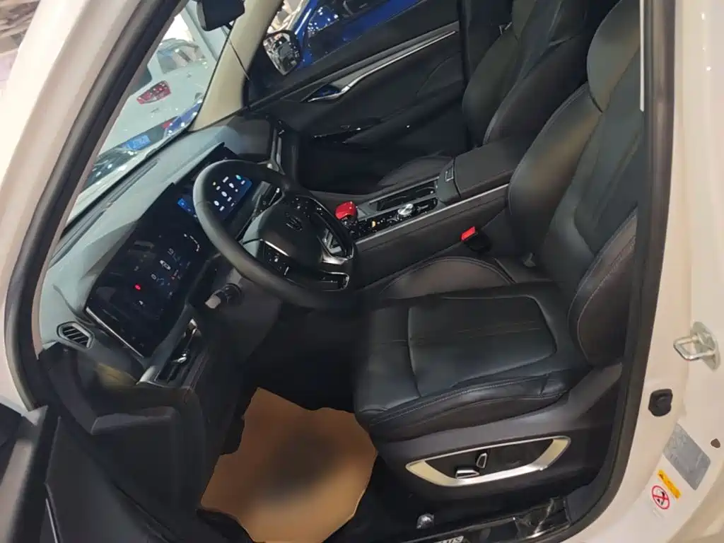 Changan CS75 PLUS — фото 15