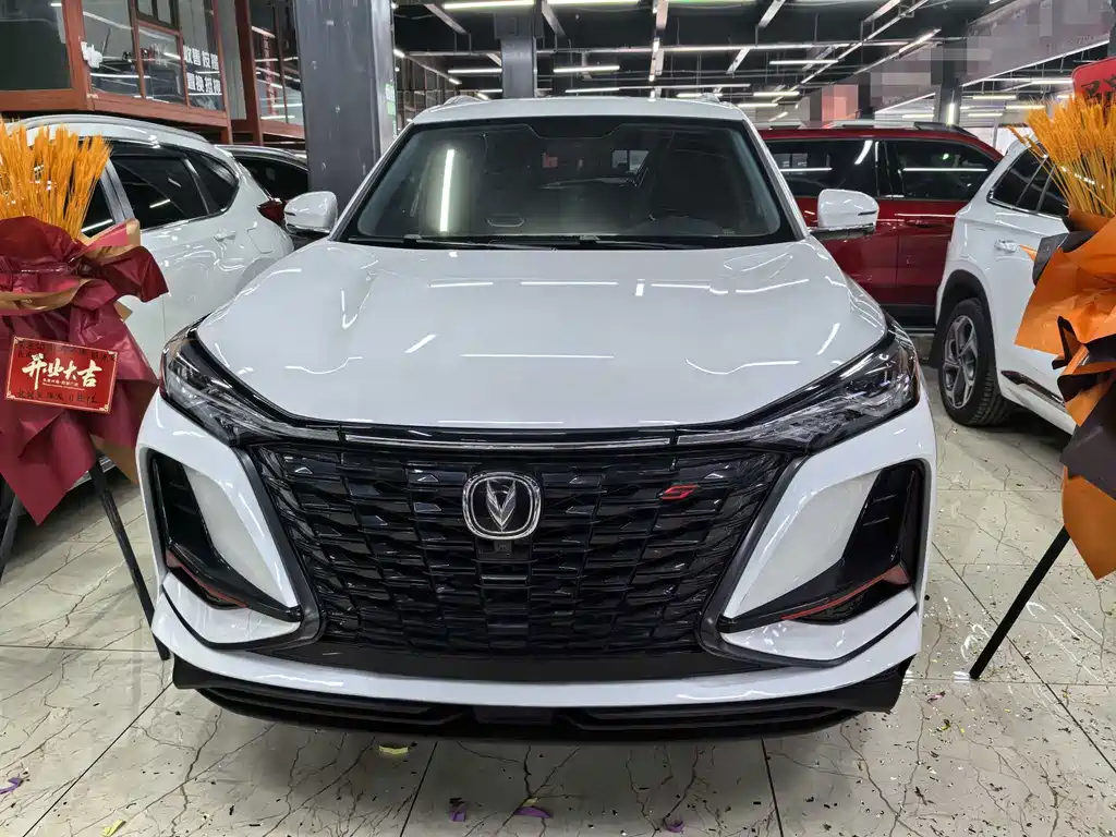 Changan CS75 PLUS — фото 2