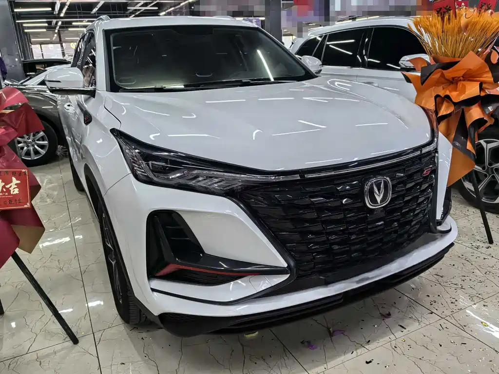 Changan CS75 PLUS — фото 3