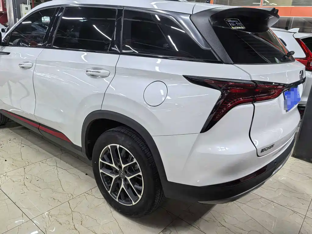 Changan CS75 PLUS — фото 4