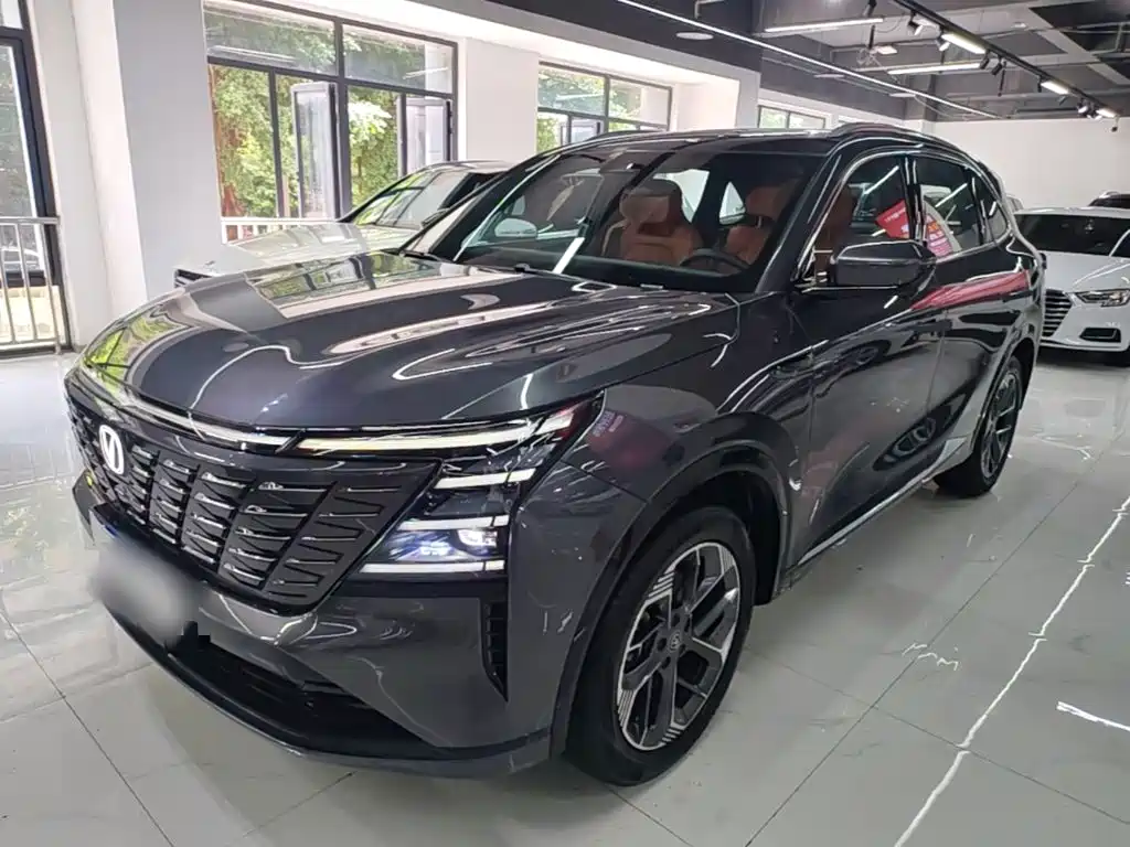 Changan CS75 PLUS — фото 2
