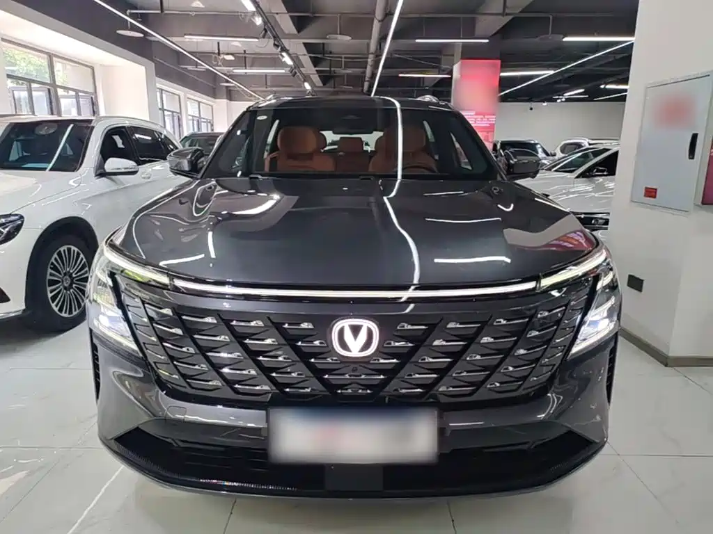 Changan CS75 PLUS — фото 3