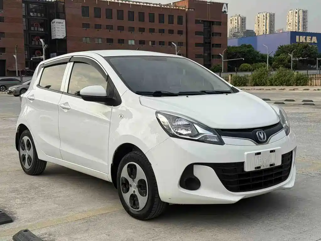 Changan Benben E-Star — фото 2