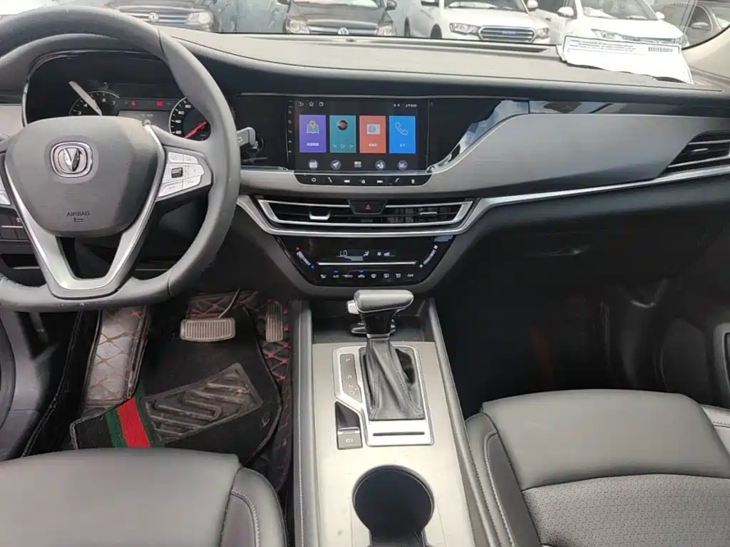 Changan CS35PLUS — фото 13