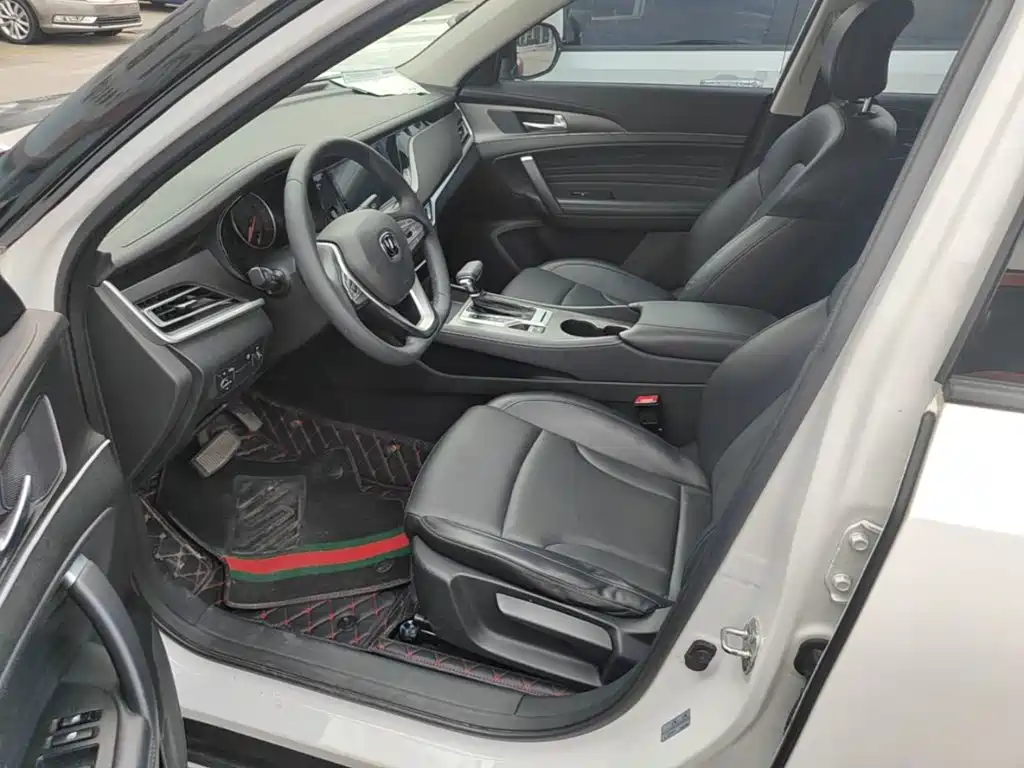 Changan CS35PLUS — фото 15