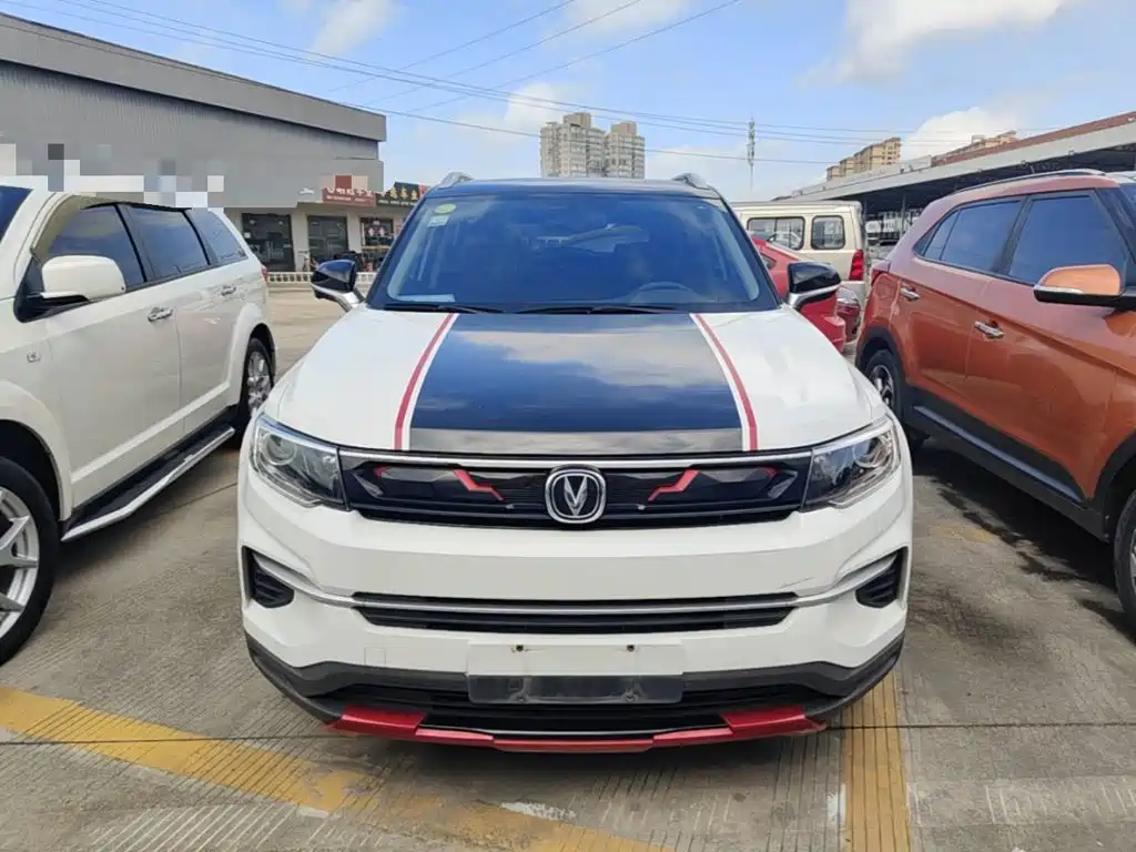 Changan CS35PLUS — фото 3
