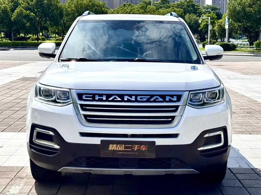 Changan CS95 — фото 2