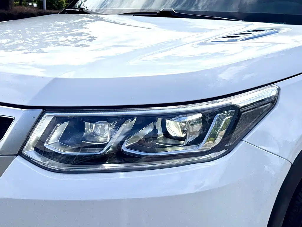 Changan CS95 — фото 22