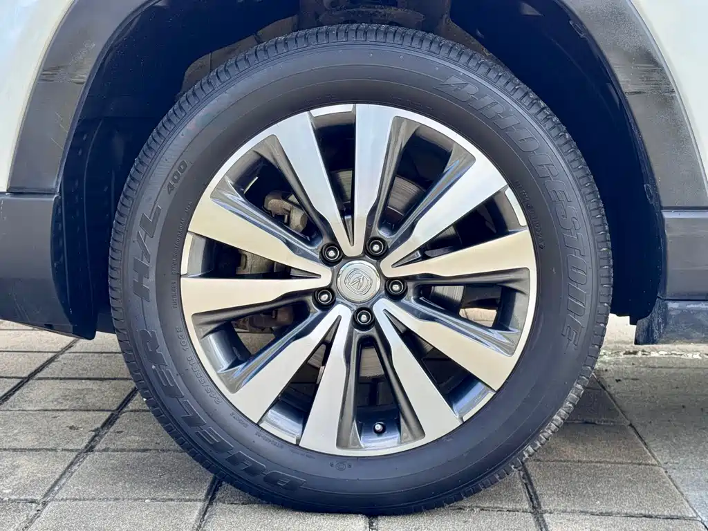 Changan CS95 — фото 30
