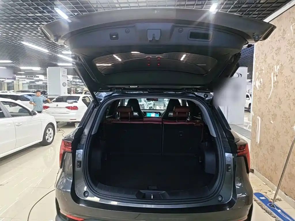 Changan CS75 PLUS — фото 19