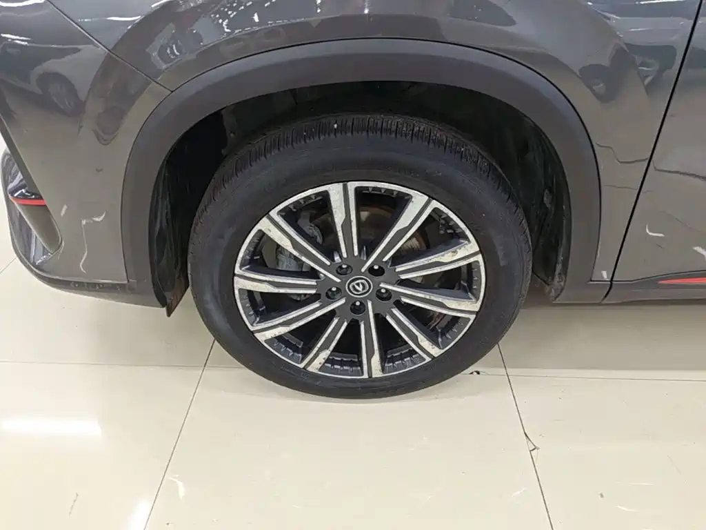 Changan CS75 PLUS — фото 23