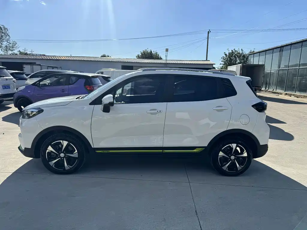 Changan New Energy E-Pro — фото 9