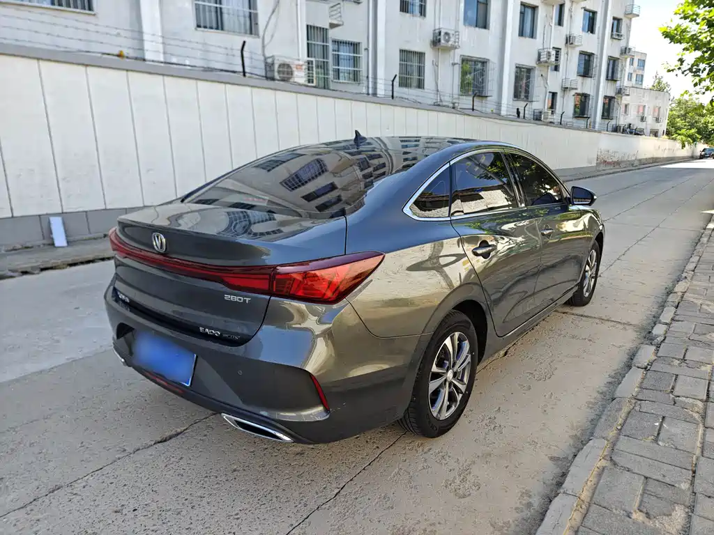 Changan Eado — фото 7