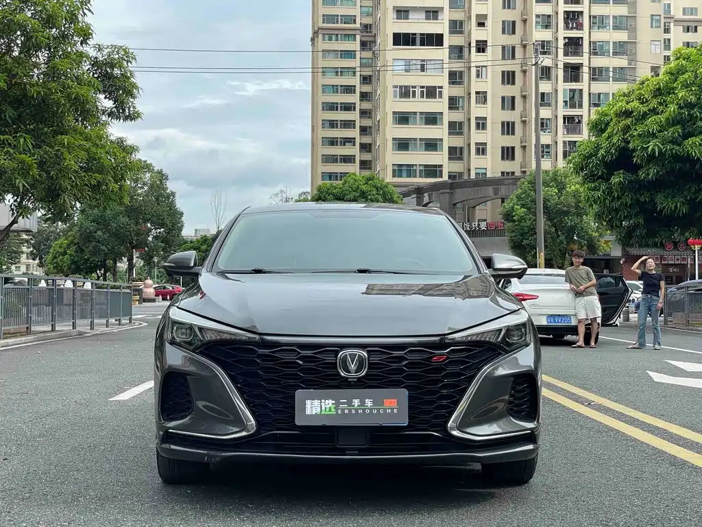 Changan Eado — фото 2