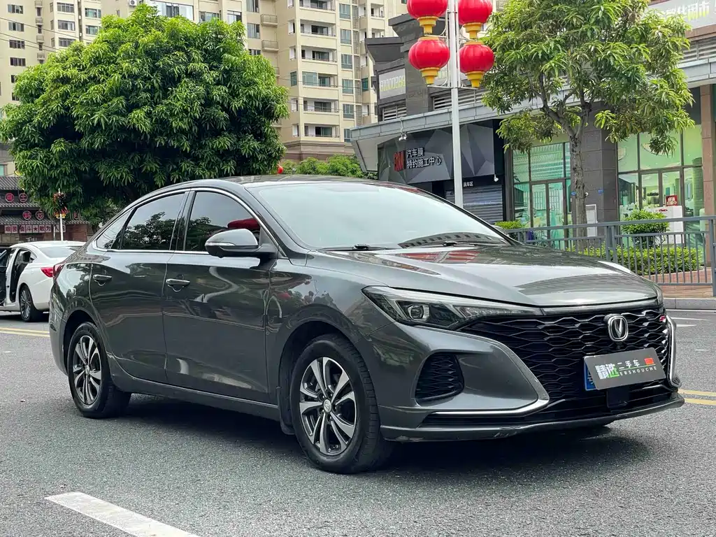 Changan Eado — фото 3