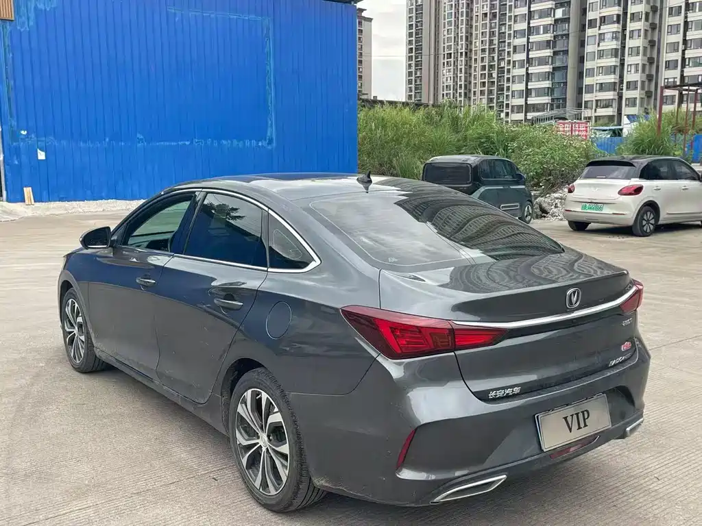 Changan Eado — фото 6