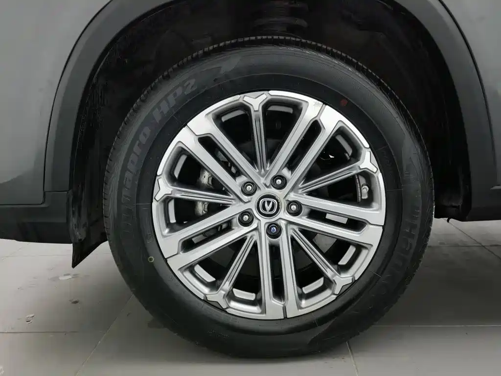 Changan CS75 PLUS — фото 17